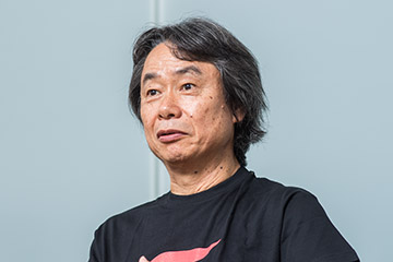 CI_SNES_StarFox_Miyamoto_01.jpg